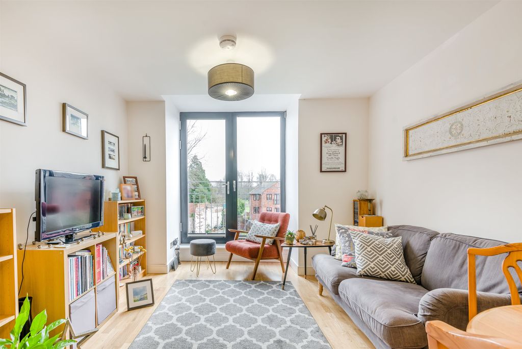 Additional image 3 of 2 bed flat for saleBlestium Street, Monmouth, Monmouthshire NP25