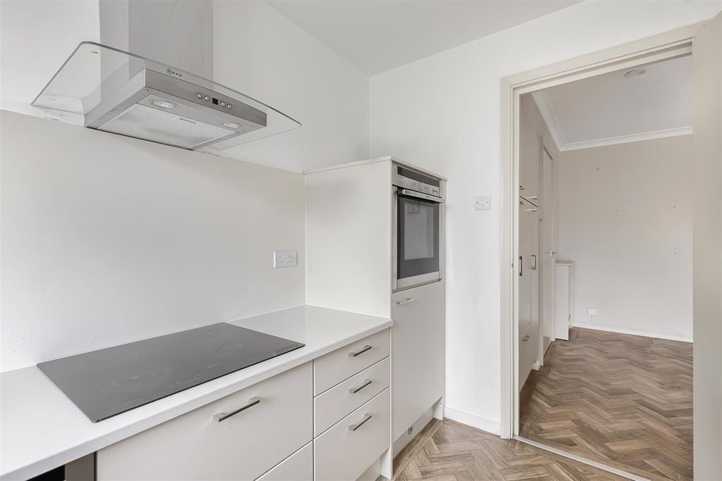 Additional image 5 of 1 bed flat for saleGuardian Court, Ilkley LS29