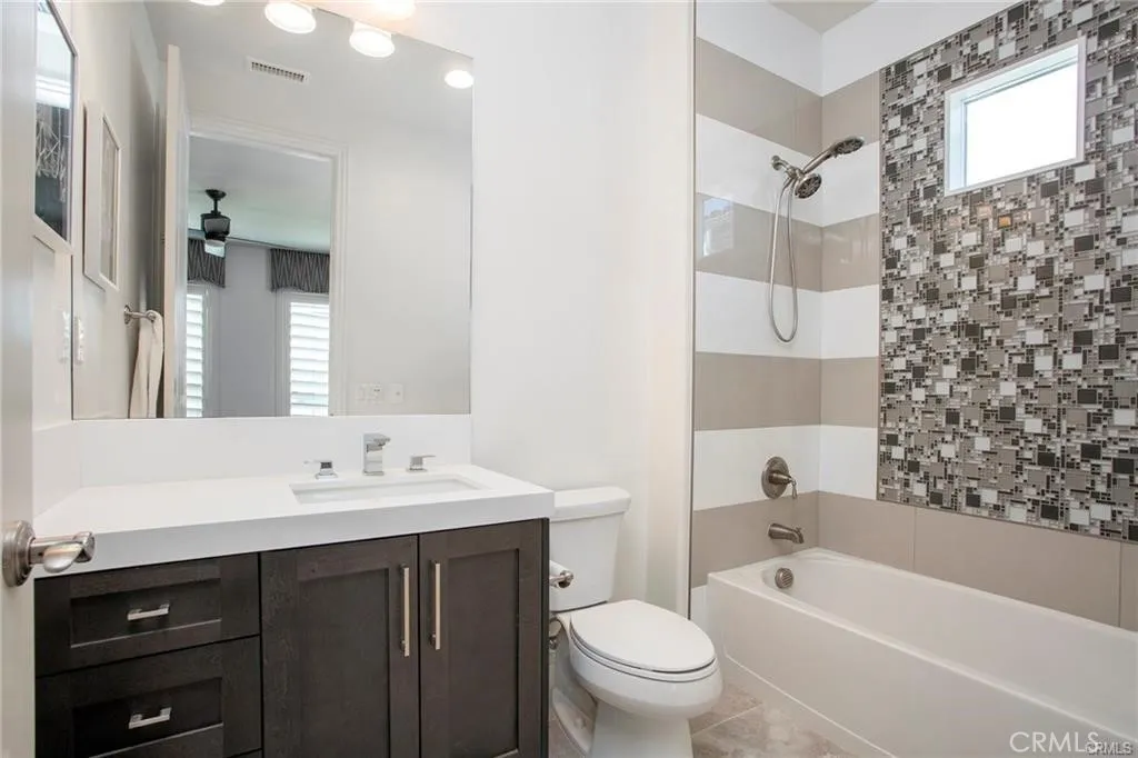 Additional image 22 of 27 Sorrel, Lake Forest, CA 92630