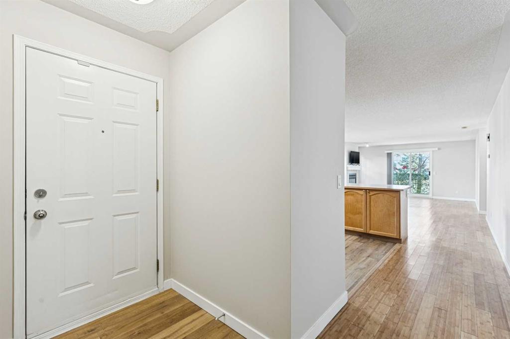 Additional image 3 of 704-7171 Coach Hill Road SW, Calgary, AB, T3H 3R7