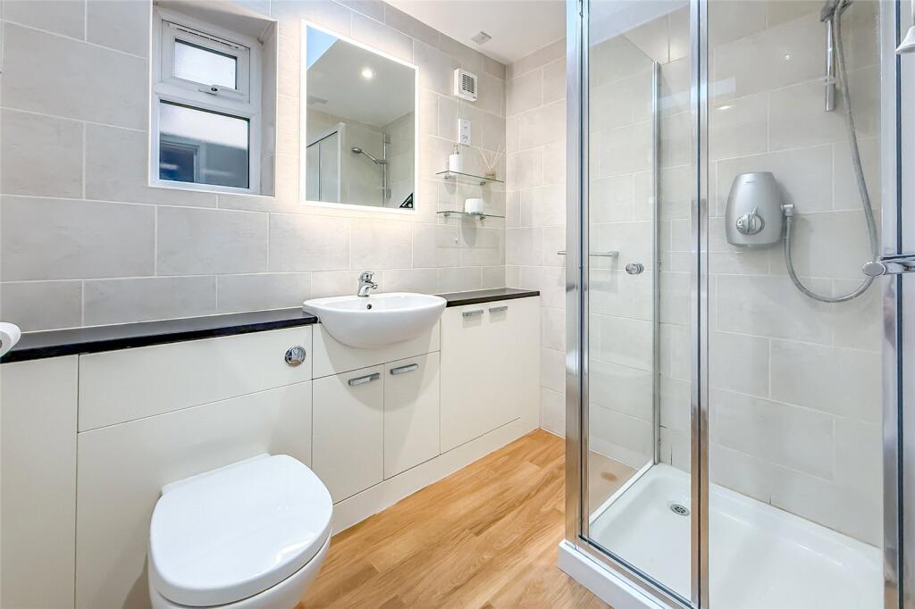 Additional image 7 of Aplins Close, Harpenden, Hertfordshire, AL5