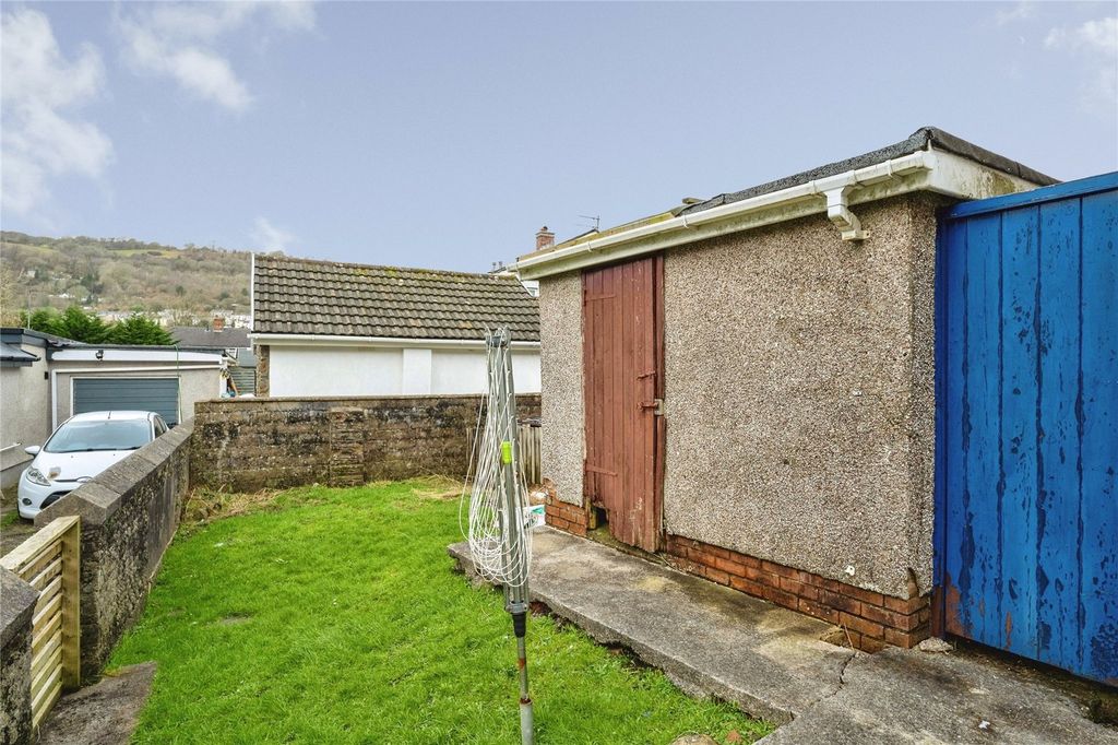 Additional image 13 of 2 bed flat for saleGlanyrafon Road, Ystalyfera, Swansea, Neath Port Talbot SA9