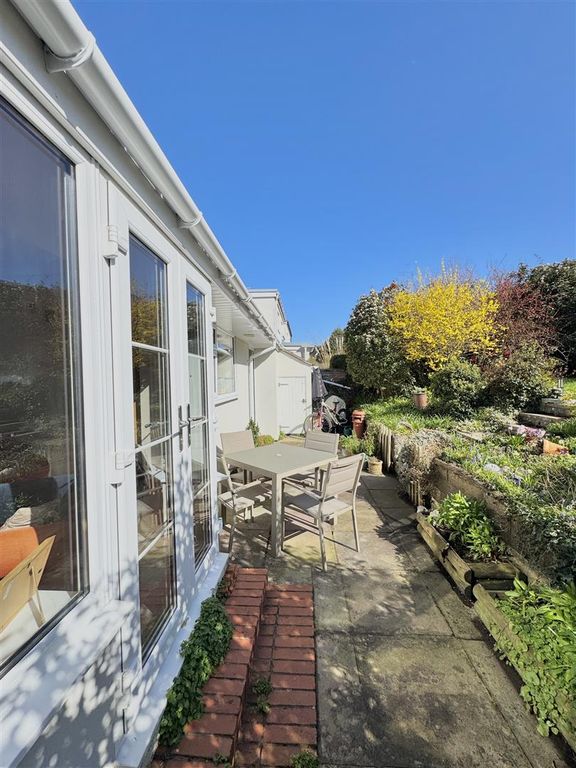 Additional image 33 of 4 bed property for saleSpacious & Airy Dormer Bungalow, Birch Avenue, Clevedon BS21