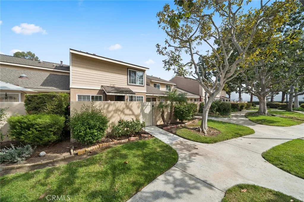 Additional image 2 of 7892 Nomad Circle, Huntington Beach, CA 92648
