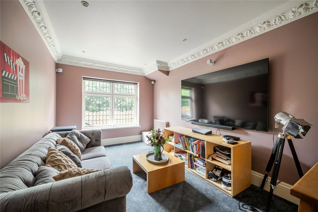 Additional image 8 of 5 bed detached house for saleHalston House, 88 Cornwall Road, Harrogate, North Yorkshire HG1