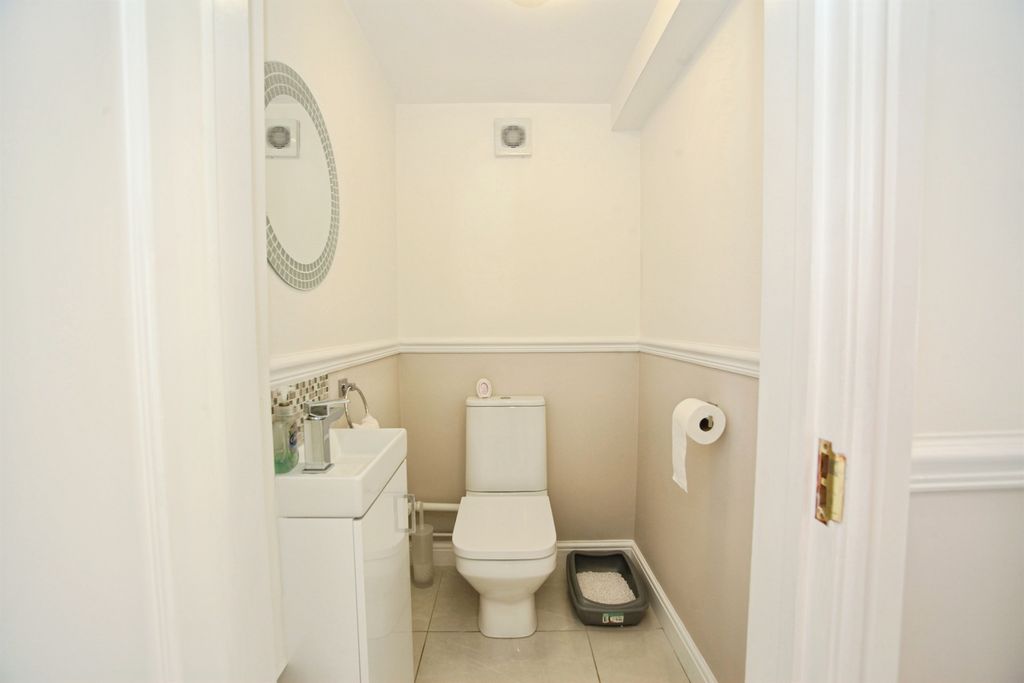 Additional image 9 of 5 bed detached house for saleMill Lane, Cross Inn, Pontyclun CF72