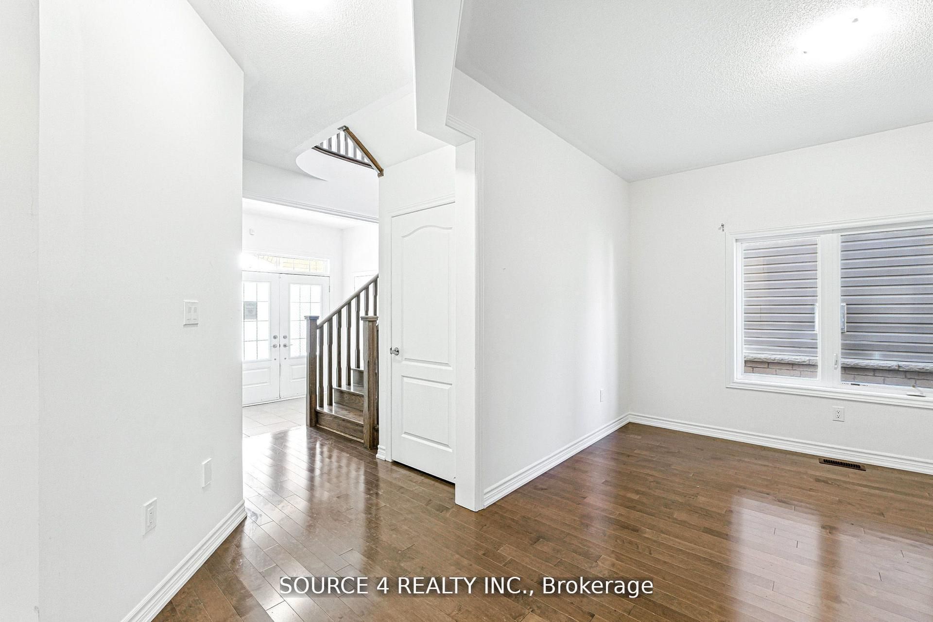 Additional image 6 of 376 Danny Wheeler Boulevard, Georgina, ON, L4P 0K2