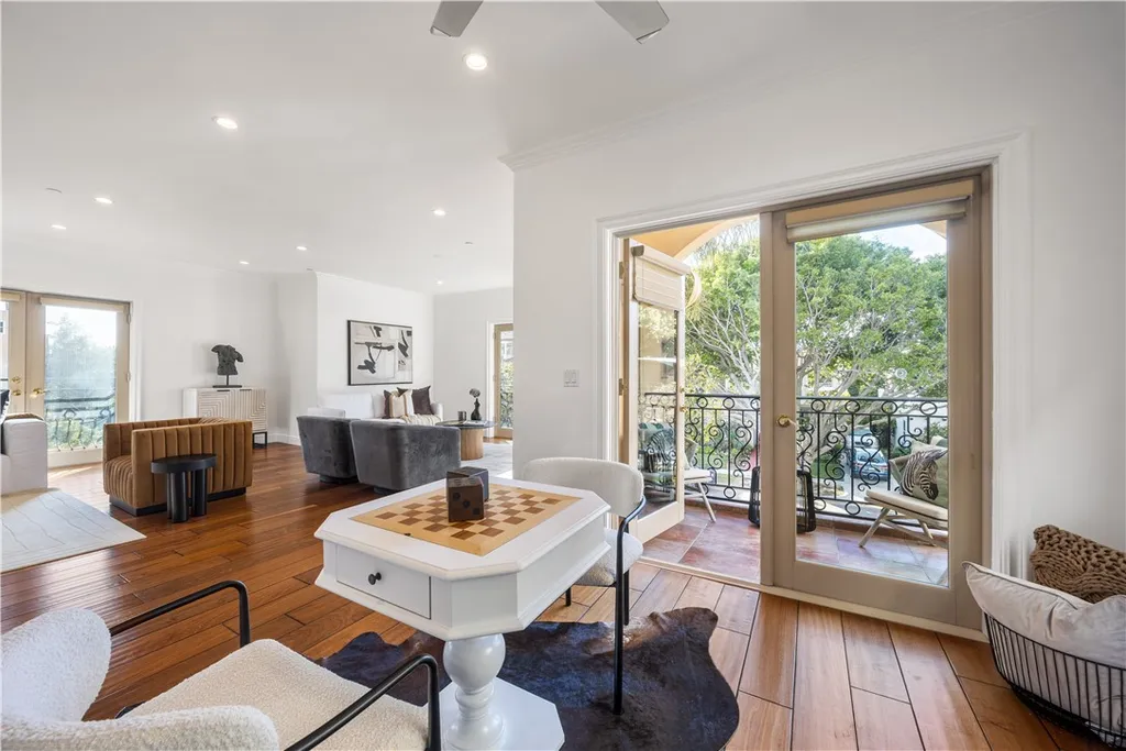 Additional image 9 of 918 S Wooster Street Unit 2, Los Angeles, CA 90035