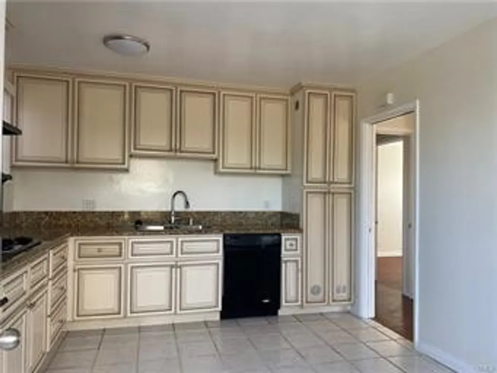 Additional image 8 of 24443 Winlock Dr, Torrance, CA 90505