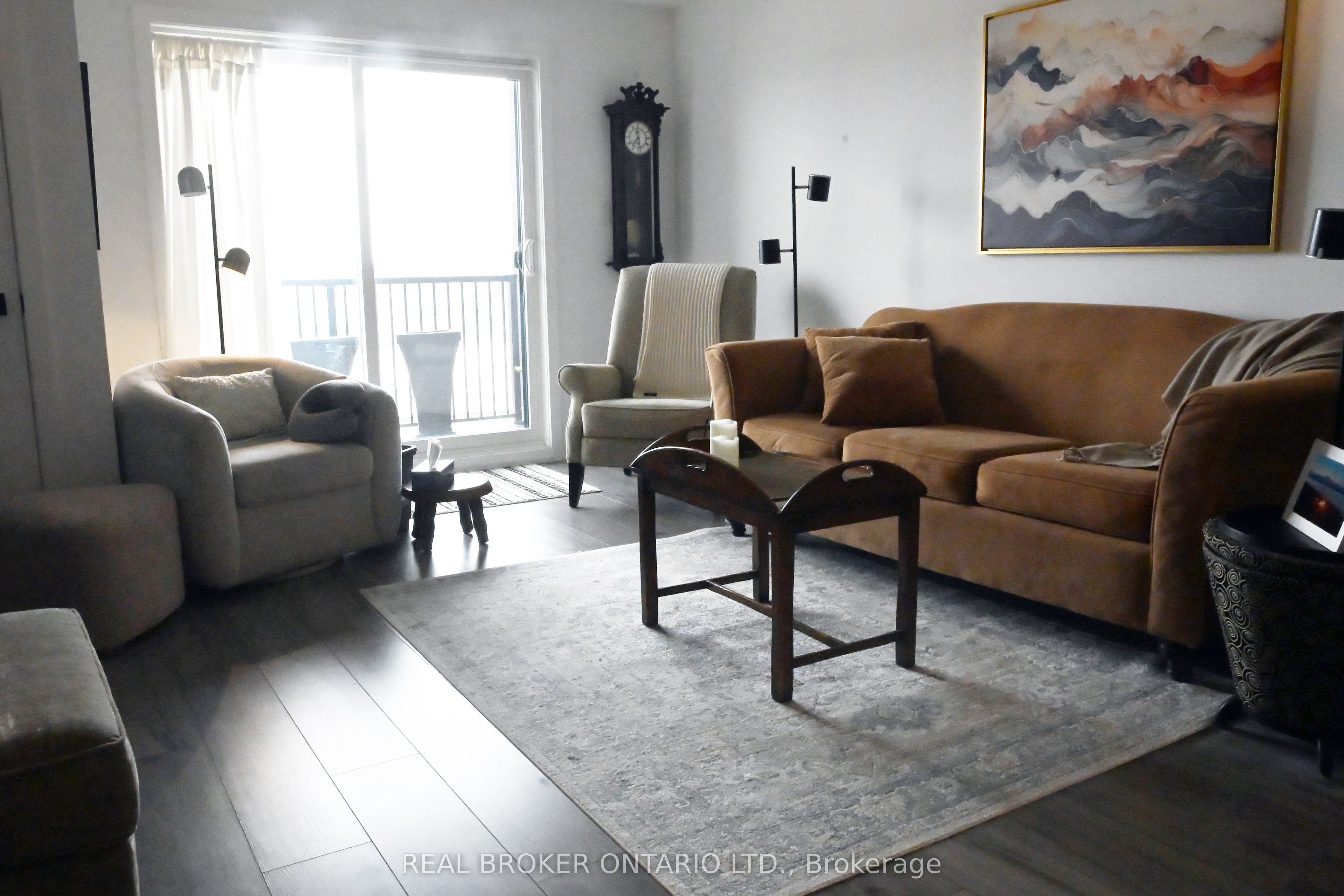 Additional image 2 of 204-4 Spice Way, Barrie, ON, L9J 0M2