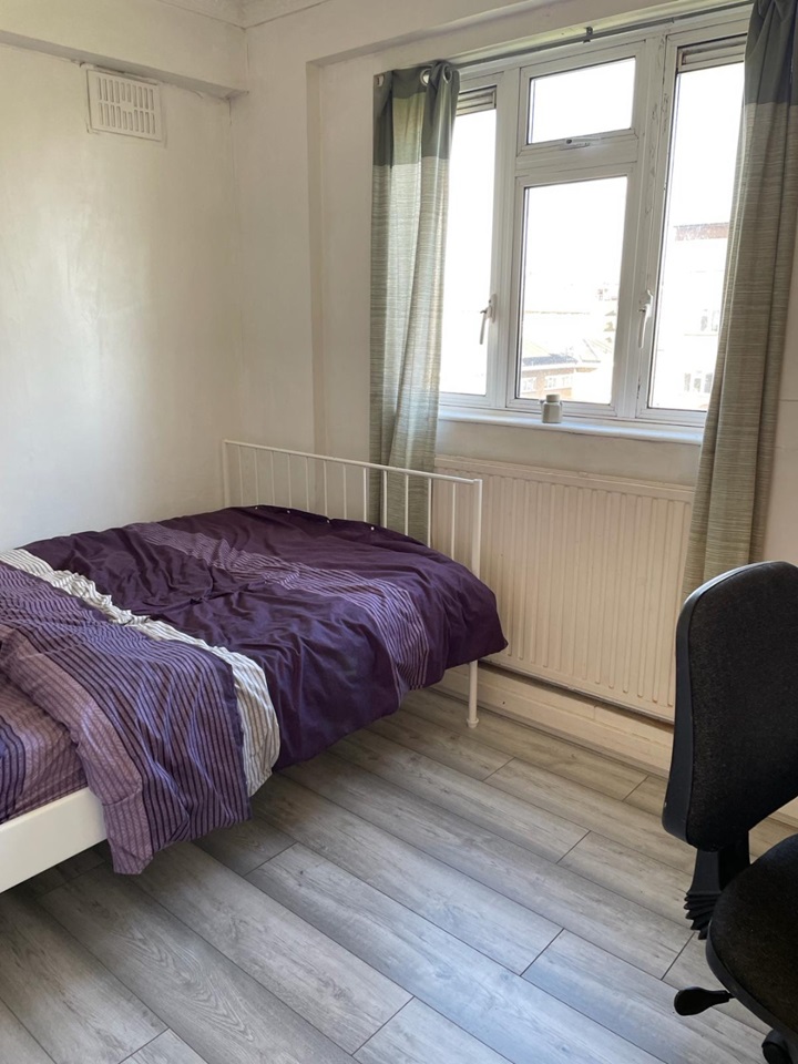 Additional image 7 of 3 Bed Flat, Bronti Close, SE17, N1 7GU