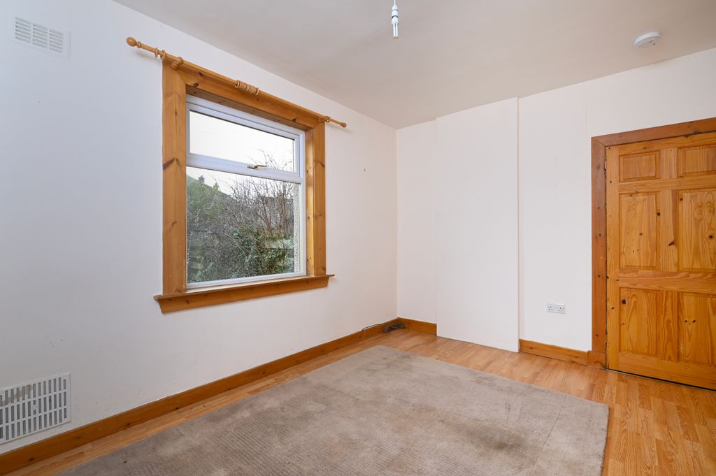 Additional image 6 of 4 bed flat for saleDobbie's Road, Bonnyrigg EH19