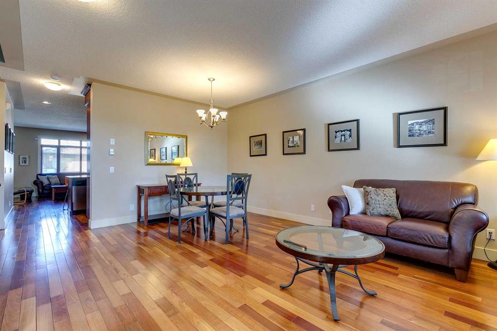 Additional image 4 of 446 18 Avenue NE, Calgary, AB, T2E 1N4