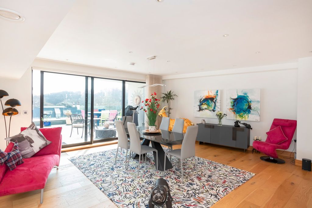 Additional image 10 of 3 bed flat for saleGeorge Road, St. Peter Port, Guernsey GY1