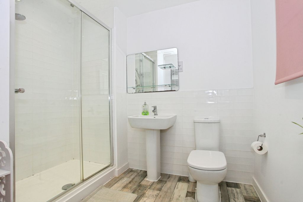 Additional image 10 of Studio for saleWaterfield Close, Peterborough PE3