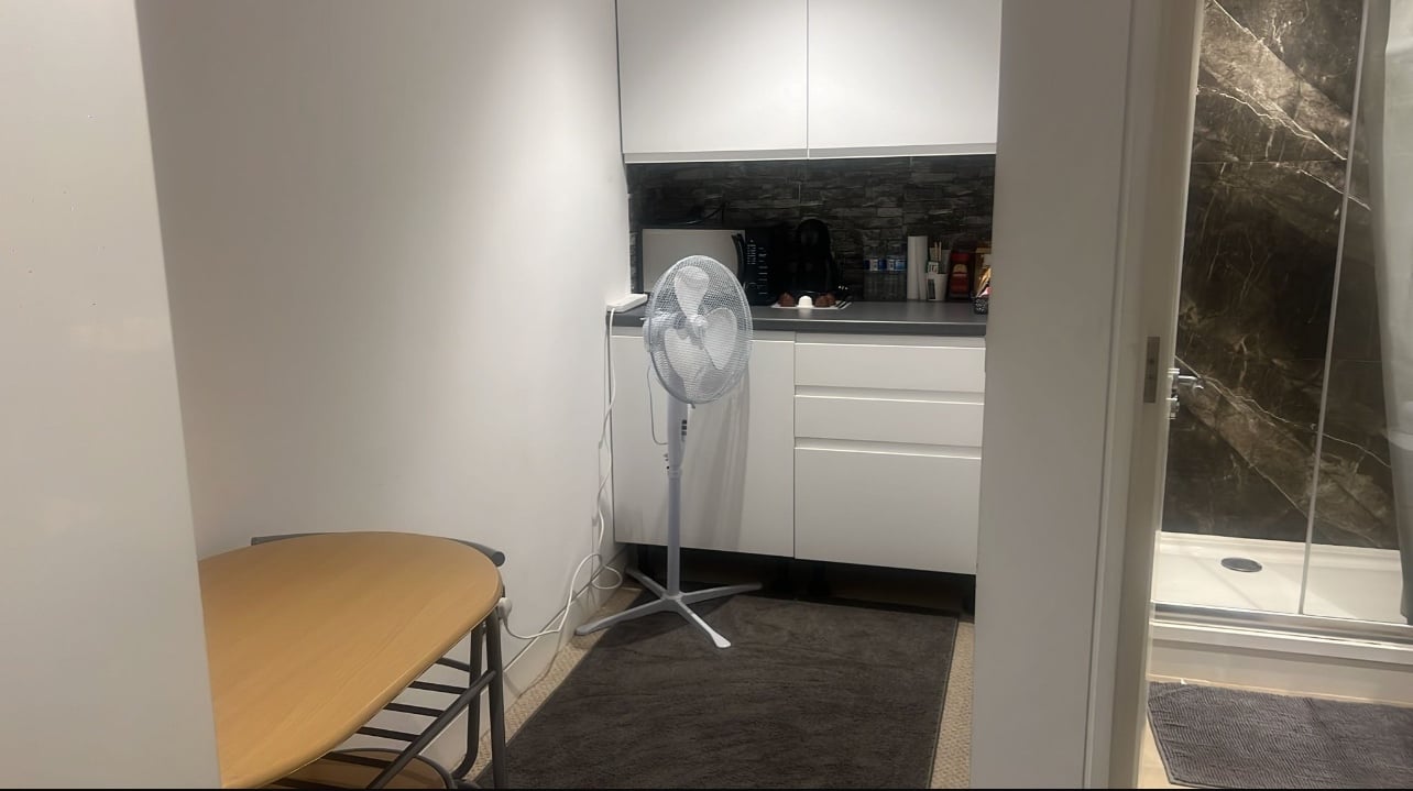 Additional image 8 of 2 Bed Flat, London, WC1H, N1 7GU