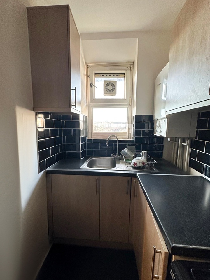 Additional image 4 of Room in a Shared Flat, Beautiful Double Room In Nine Elms/W, SW8, N1 7GU