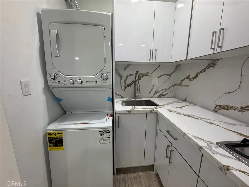 Additional image 19 of 4914 Hesperia, Encino, CA 91316