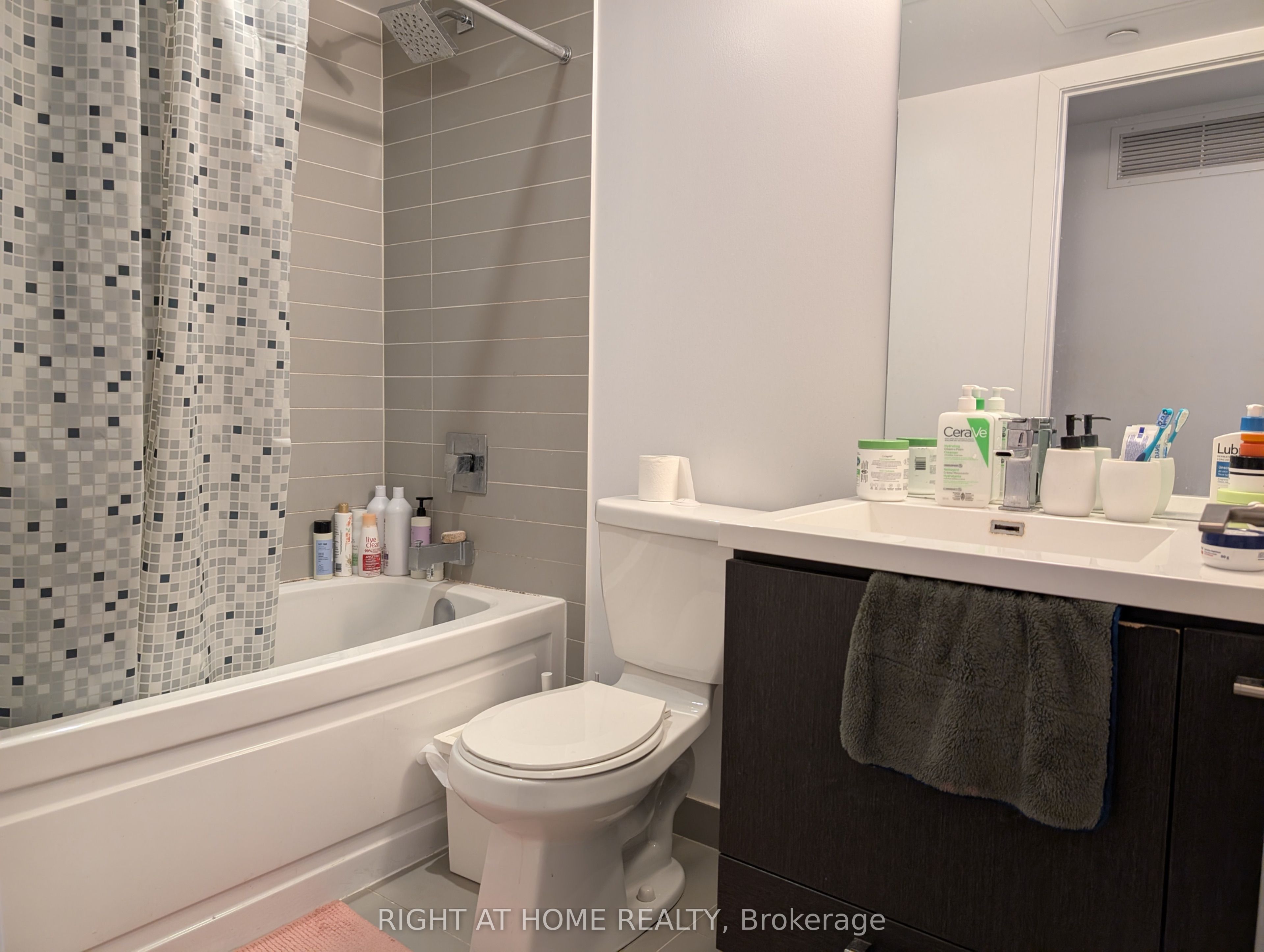 Additional image 6 of 915-87 Peter Street, Toronto, ON, M5V 0P1