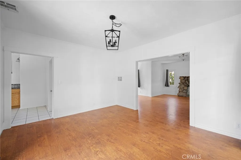 Additional image 16 of 2526 Foothill Boulevard, La Crescenta, CA 91214