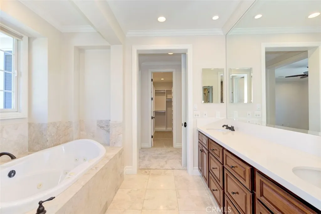 Additional image 84 of 320 Flower St, Costa Mesa, CA 92627
