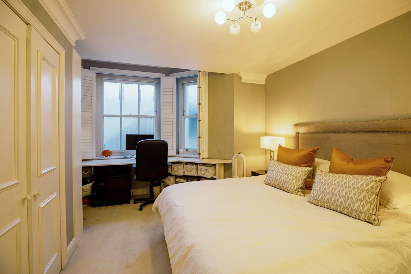 Additional image 11 of 2 Bed Flat, Charlesworth House, SW7, N1 7GU