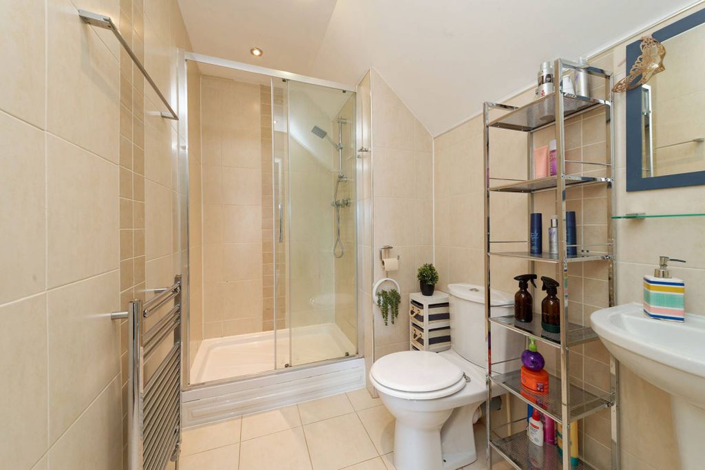 Additional image 30 of 6 bed semi-detached house for saleCoathill Steadings Stirling Road, Cumbernauld, Glasgow G67