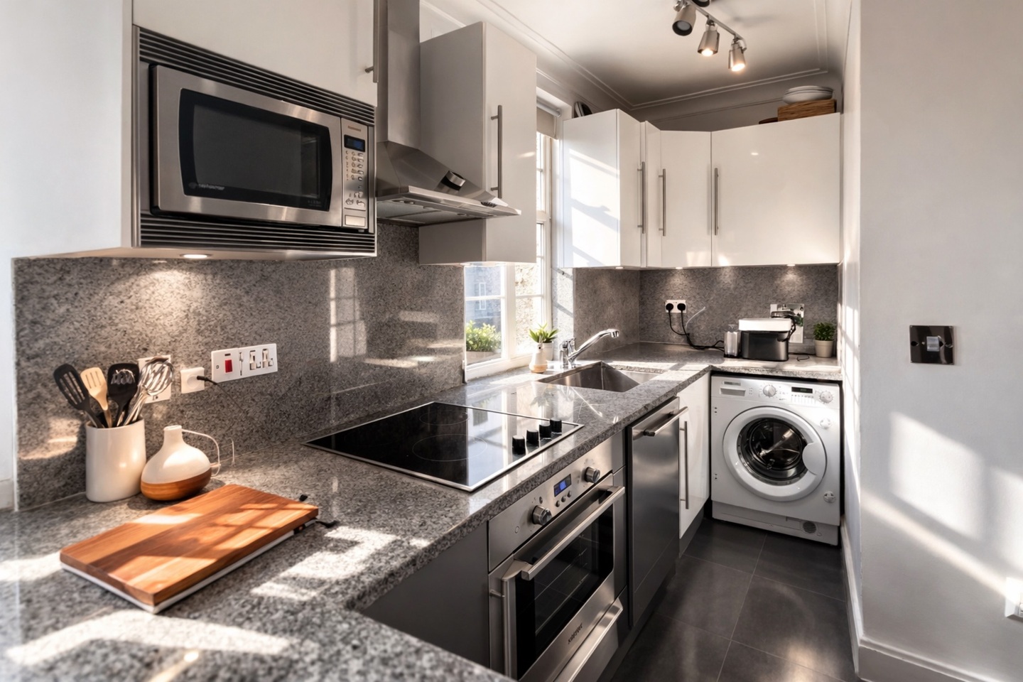 1 Bed Flat, Beaumont St, W1G, N1 7GU
