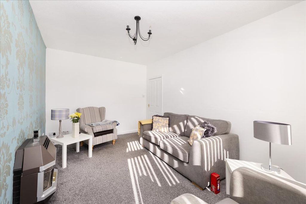 Additional image 4 of 3 bed flat for sale47 Newton Village, Dalkeith EH22