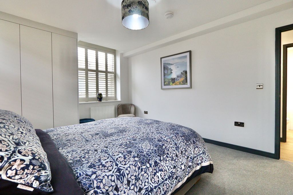 Additional image 11 of 2 bed flat for saleWilliam Street, Gilfach CF81