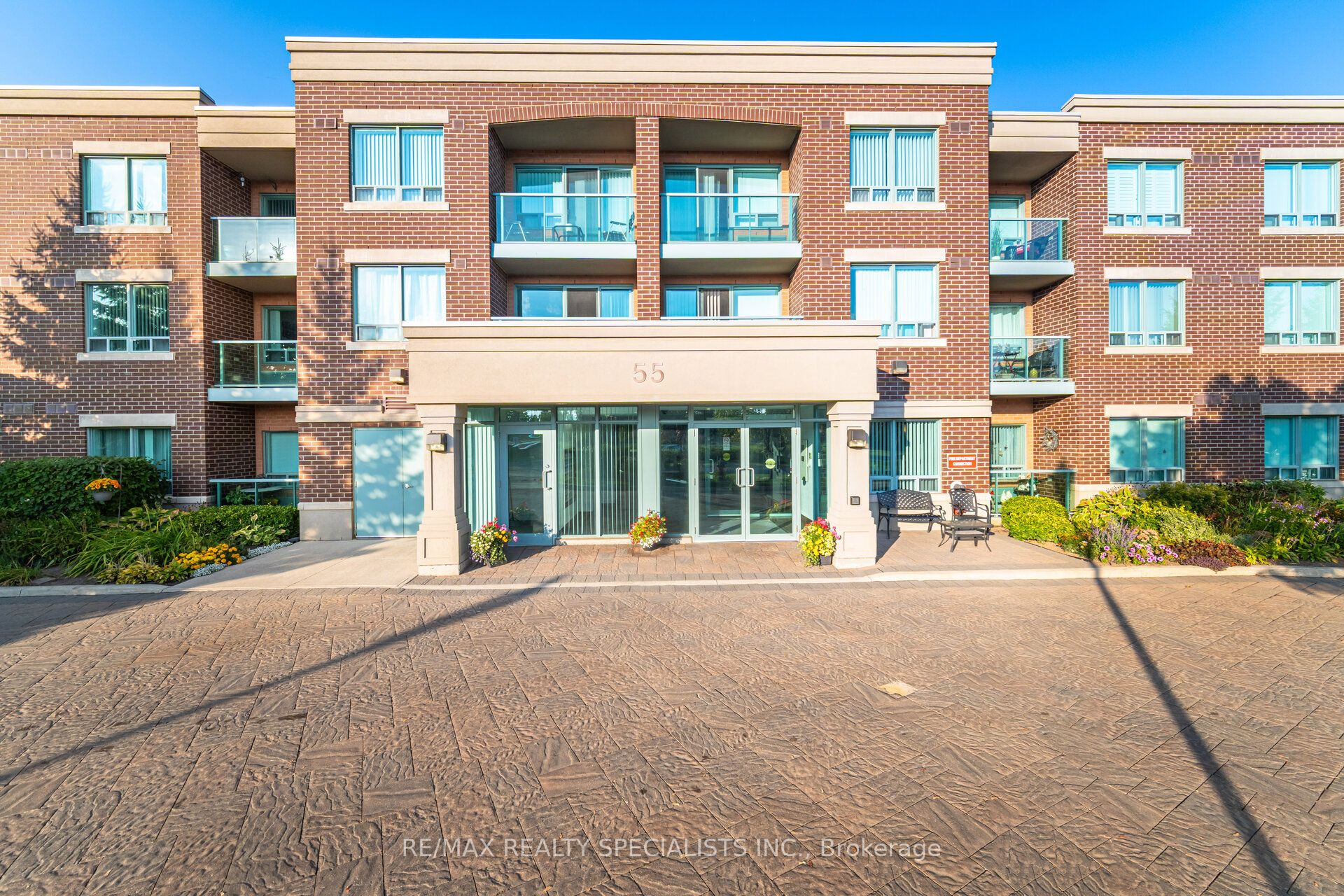 Additional image 3 of 202-55 Via Rosedale N/a, Brampton, ON, L6R 0V1