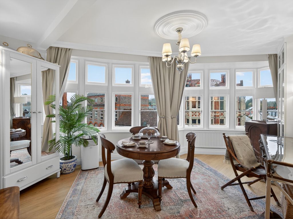 Additional image 11 of 3 bed flat for saleFriday Street Henley-On-Thames, Oxfordshire RG9