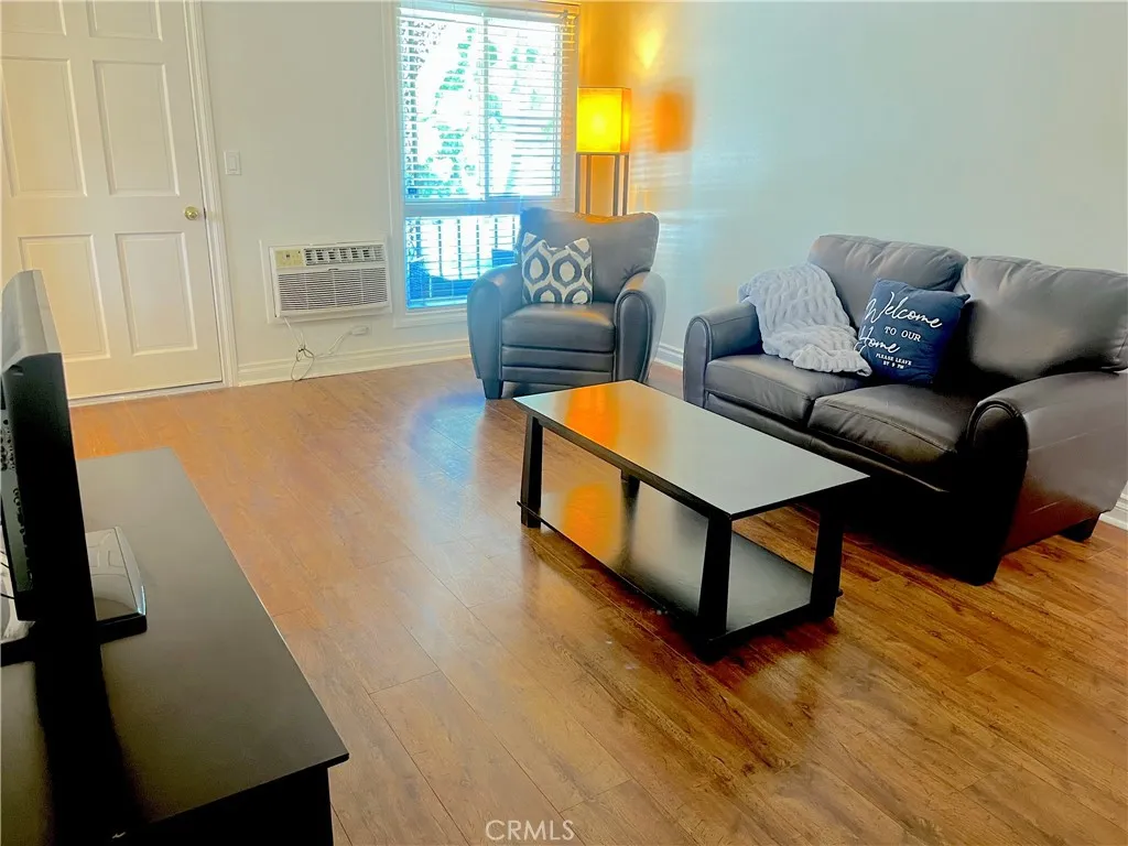 Additional image 13 of 660 S Glassell St Unit 24, Orange, CA 92866