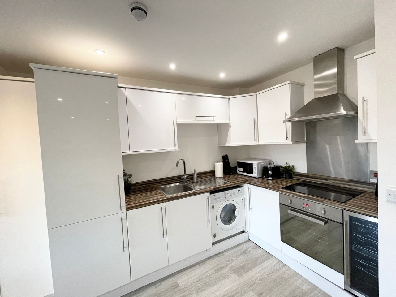 Additional image 6 of 2 Bed Flat, Spa Road, SE16, N1 7GU