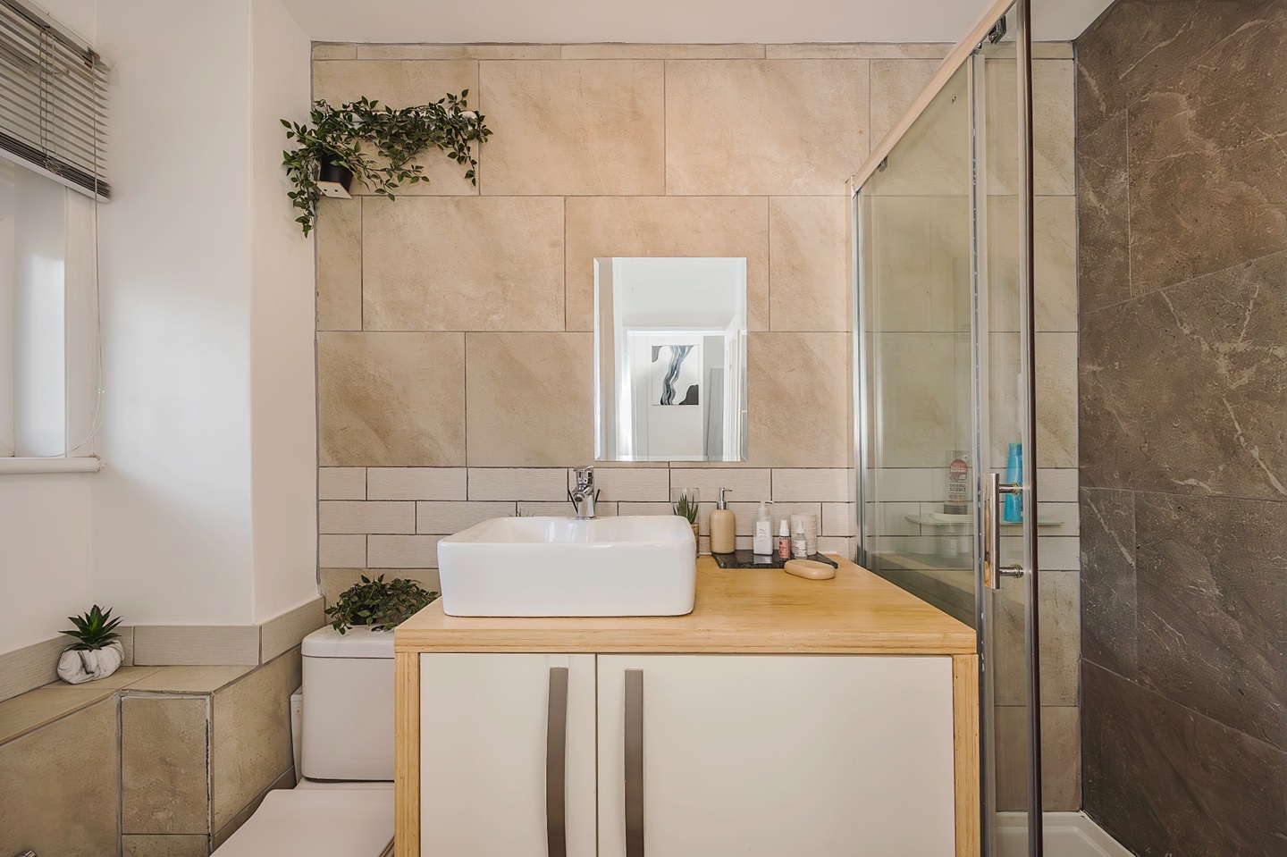 Additional image 2 of 1 Bed Flat, Macclesfield House, EC1V, N1 7GU