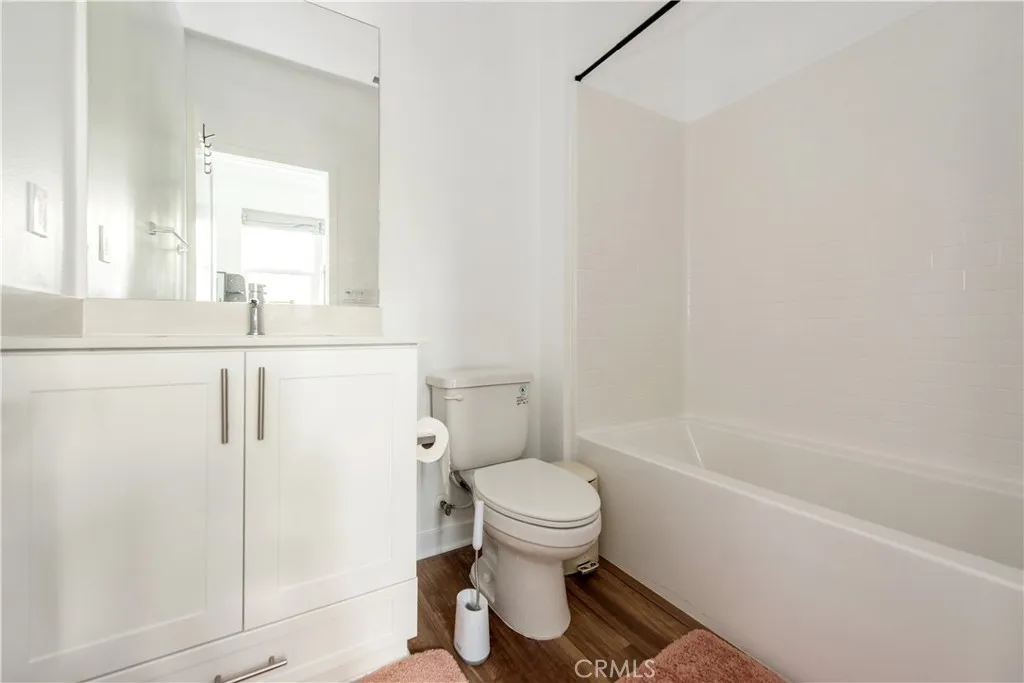 Additional image 19 of 2208 Synergy, Irvine, CA 92614