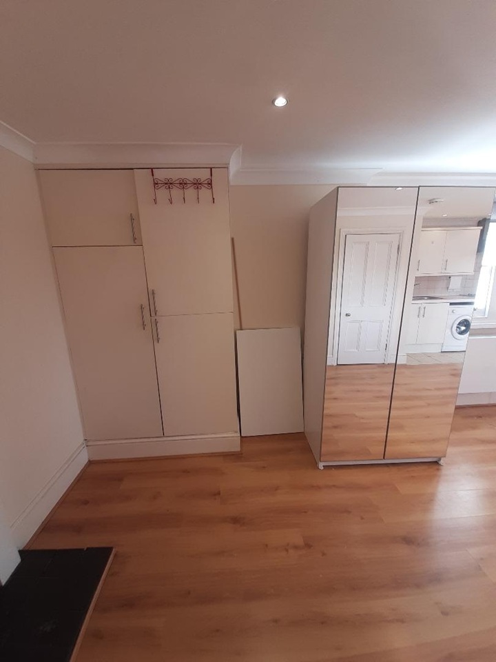 Additional image 16 of 1 Bed Flat, Cambridge Street, SW1V, N1 7GU