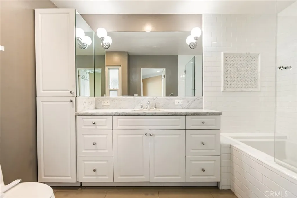 Additional image 6 of 4425 W Sarah St, Burbank, CA 91505