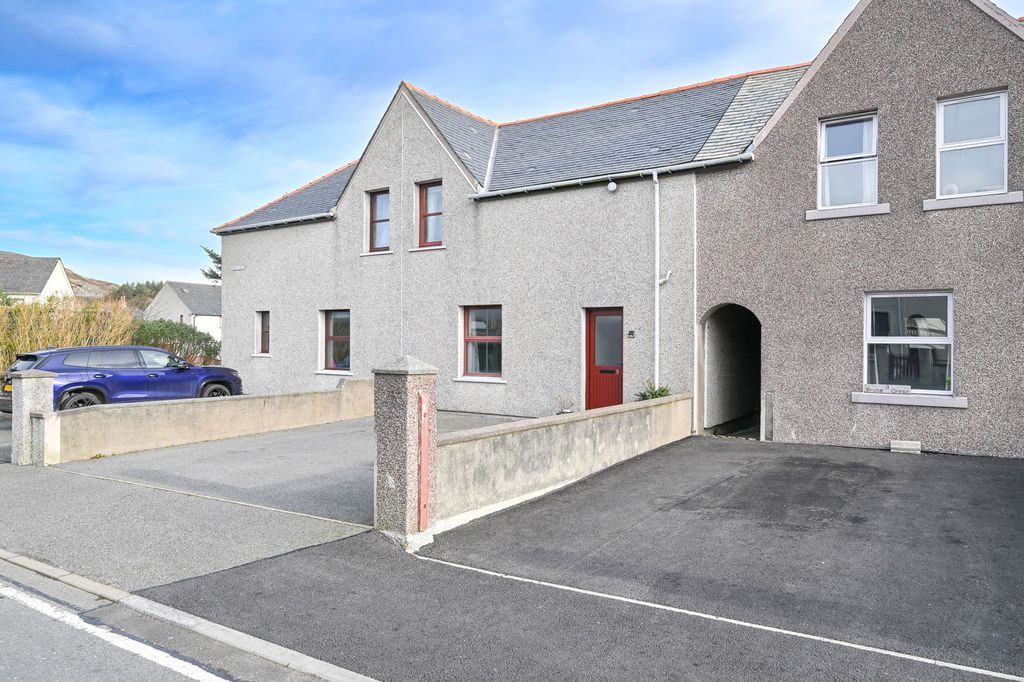 Additional image 2 of 3 bed terraced house for saleBruce Crescent, Lerwick, Shetland ZE1
