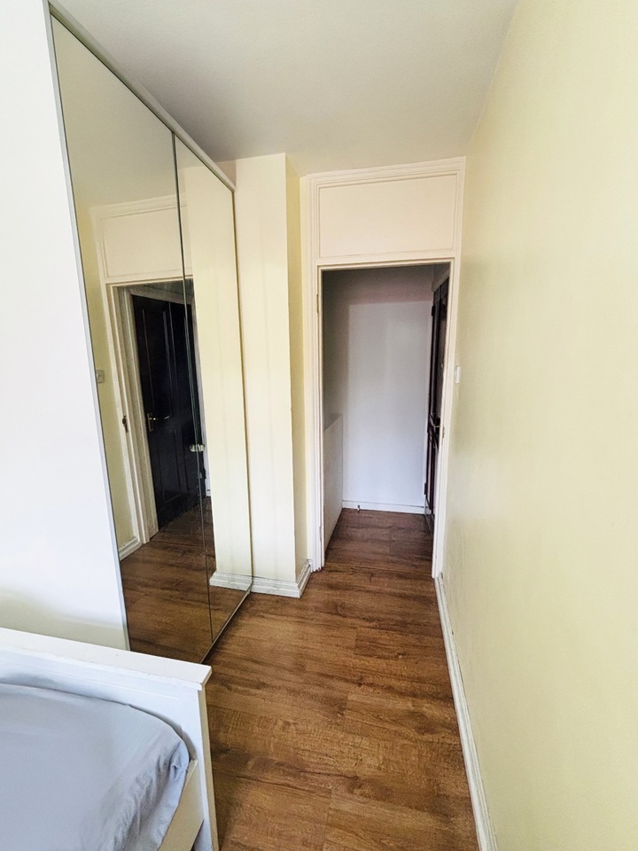 Additional image 2 of Room in a Shared Flat, Ian Bowater Court, N1, N1 6DG