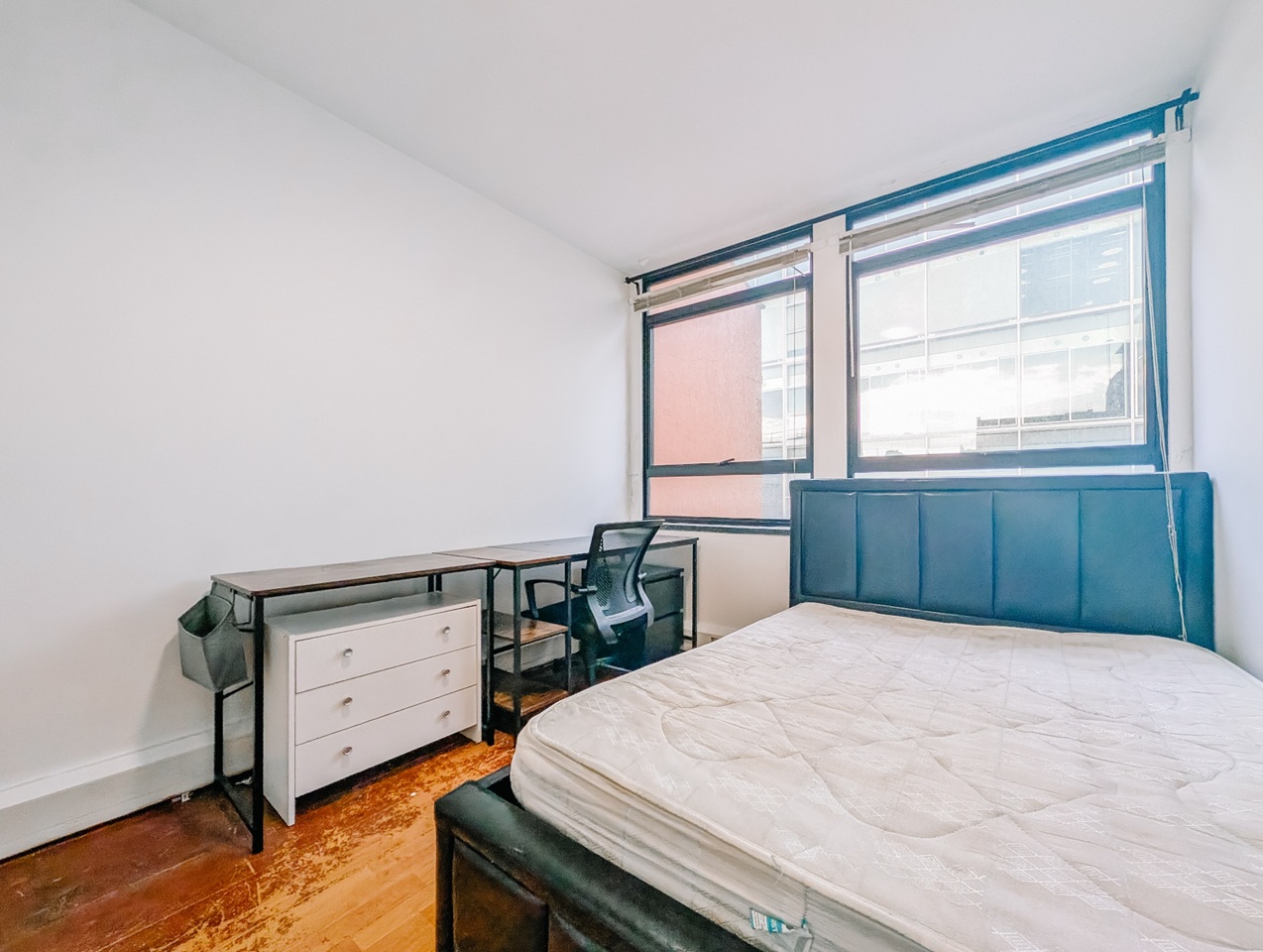 Additional image 2 of Studio Flat, Gray's Inn Road, WC1X, N1 7GU