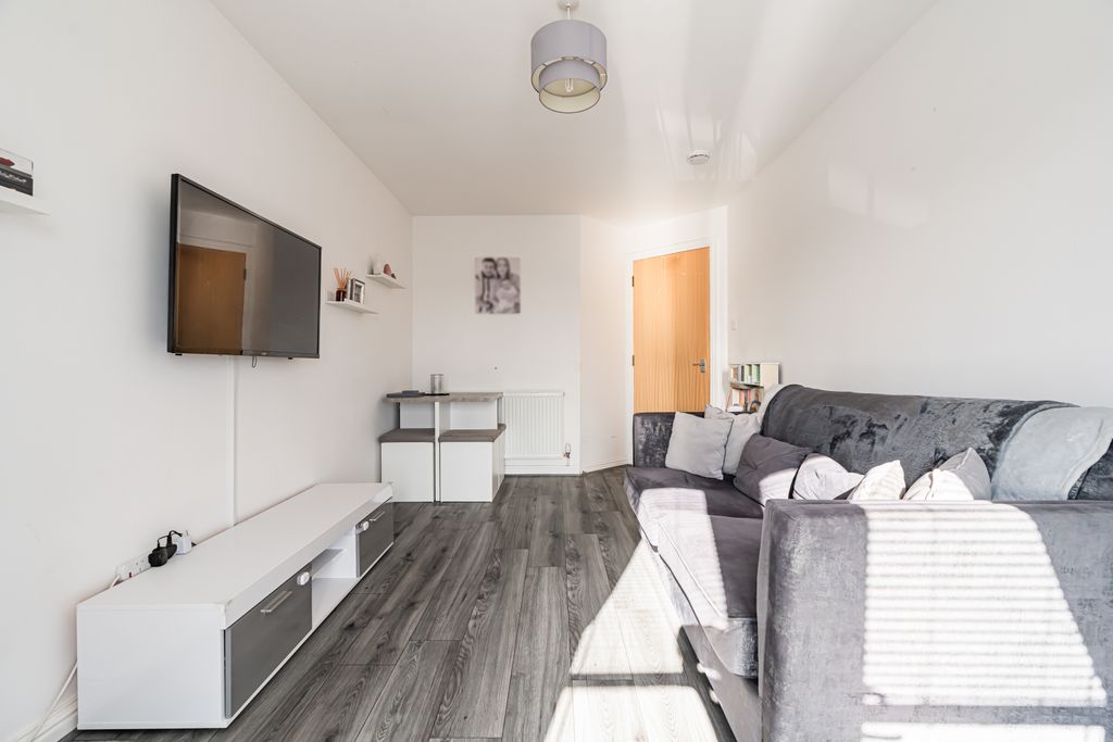 Additional image 4 of 2 bed flat for sale69E Polton Street, Bonnyrigg EH19