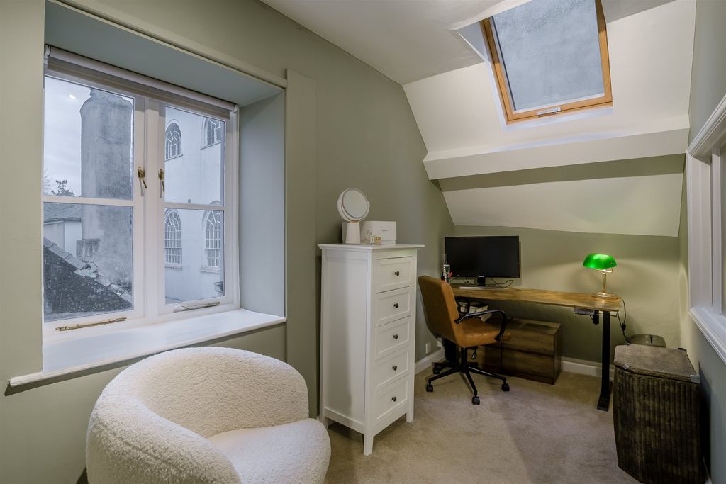 Additional image 12 of 2 bed flat for saleMonnow Street, Monmouth, Monmouthshire NP25