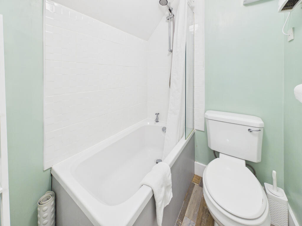 Additional image 30 of Furain Guest House, Peterculter