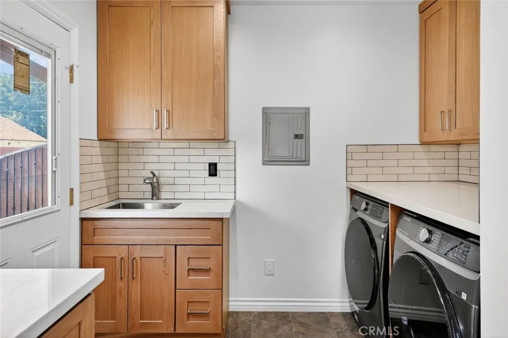 Additional image 41 of 1641 N Catalina St, Burbank, CA 91505