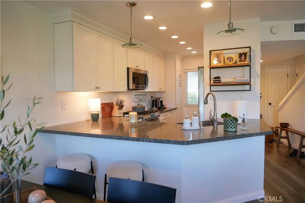 Additional image 4 of 120 Santa Rosa Court, Laguna Beach, CA 92651