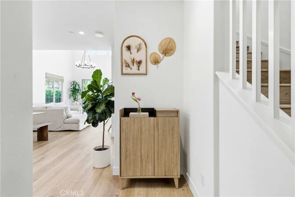 Additional image 5 of 107 Landroute, Irvine, CA 92618