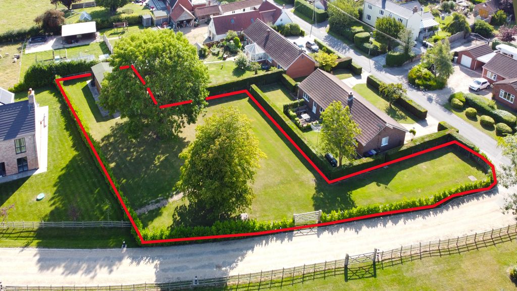Land for saleChurch Lane, Alvingham LN11