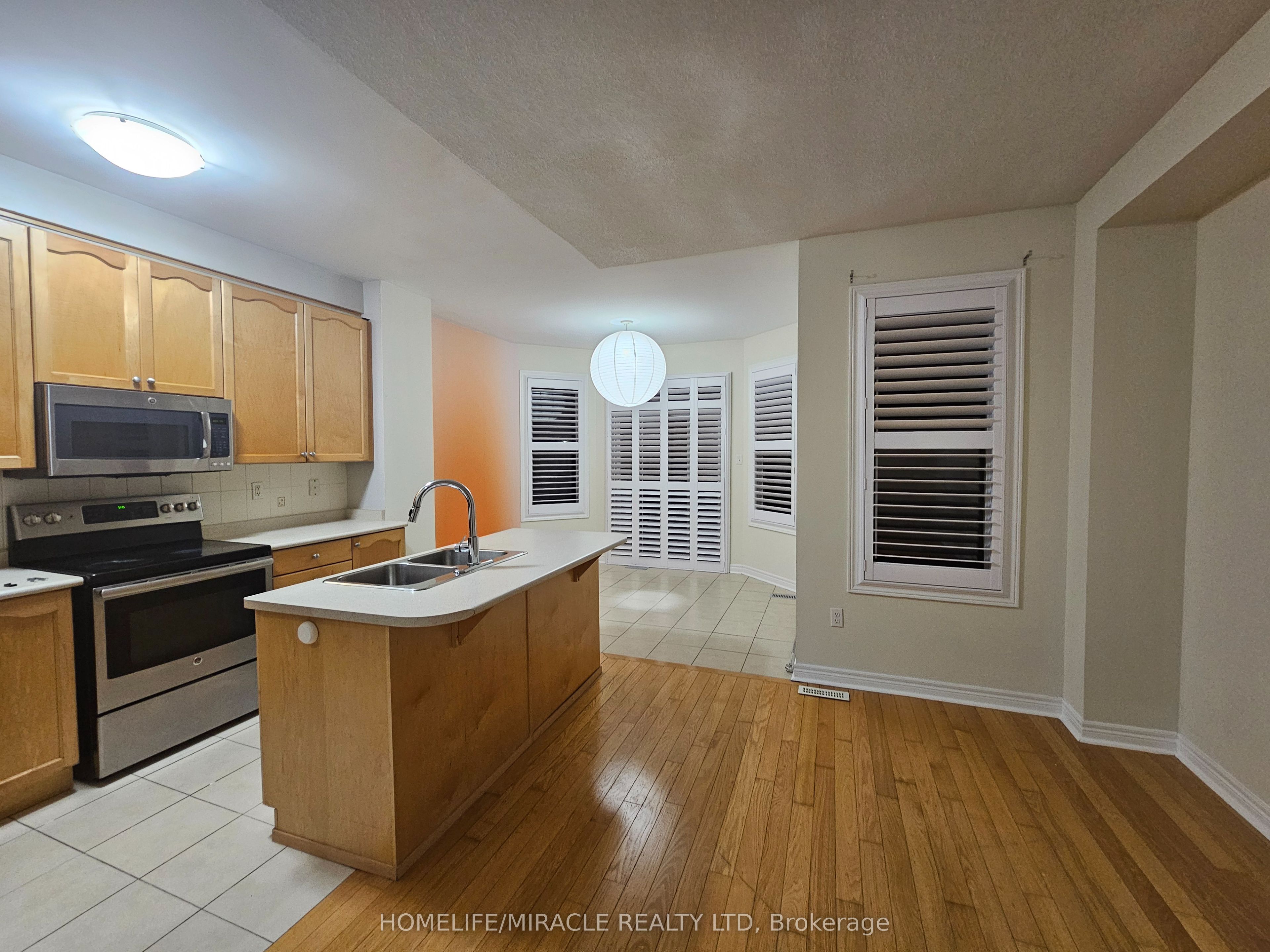 Additional image 6 of 868 Oasis Drive