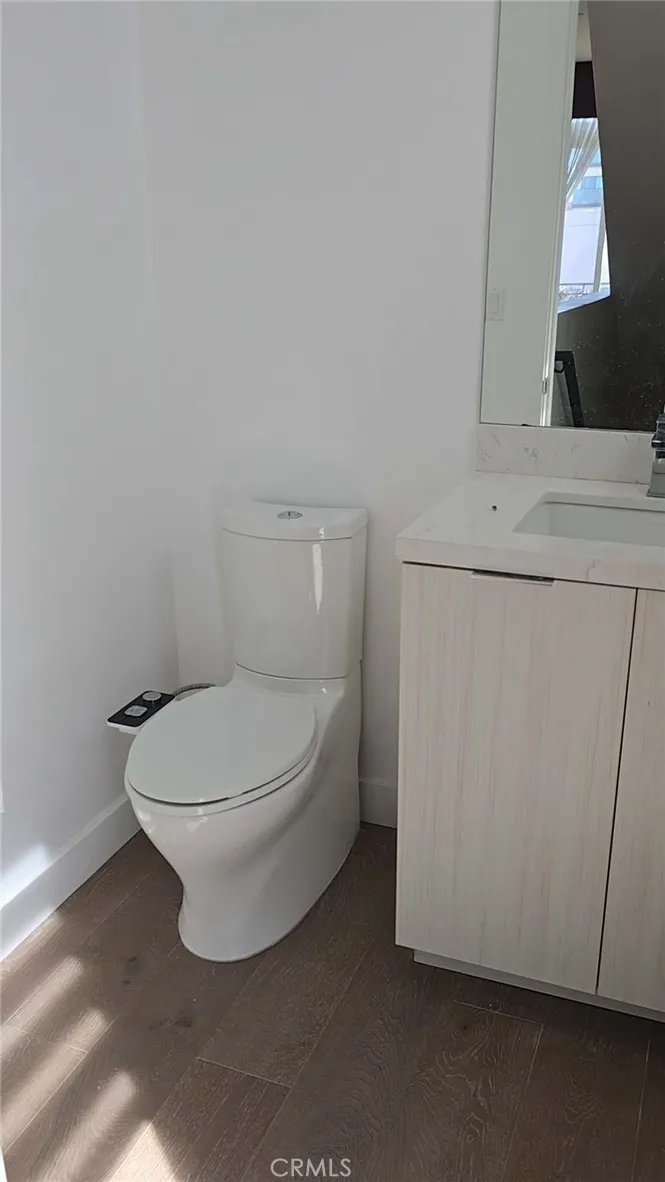 Additional image 18 of 319 S Serrano Unit 1/2, Los Angeles, CA 90020